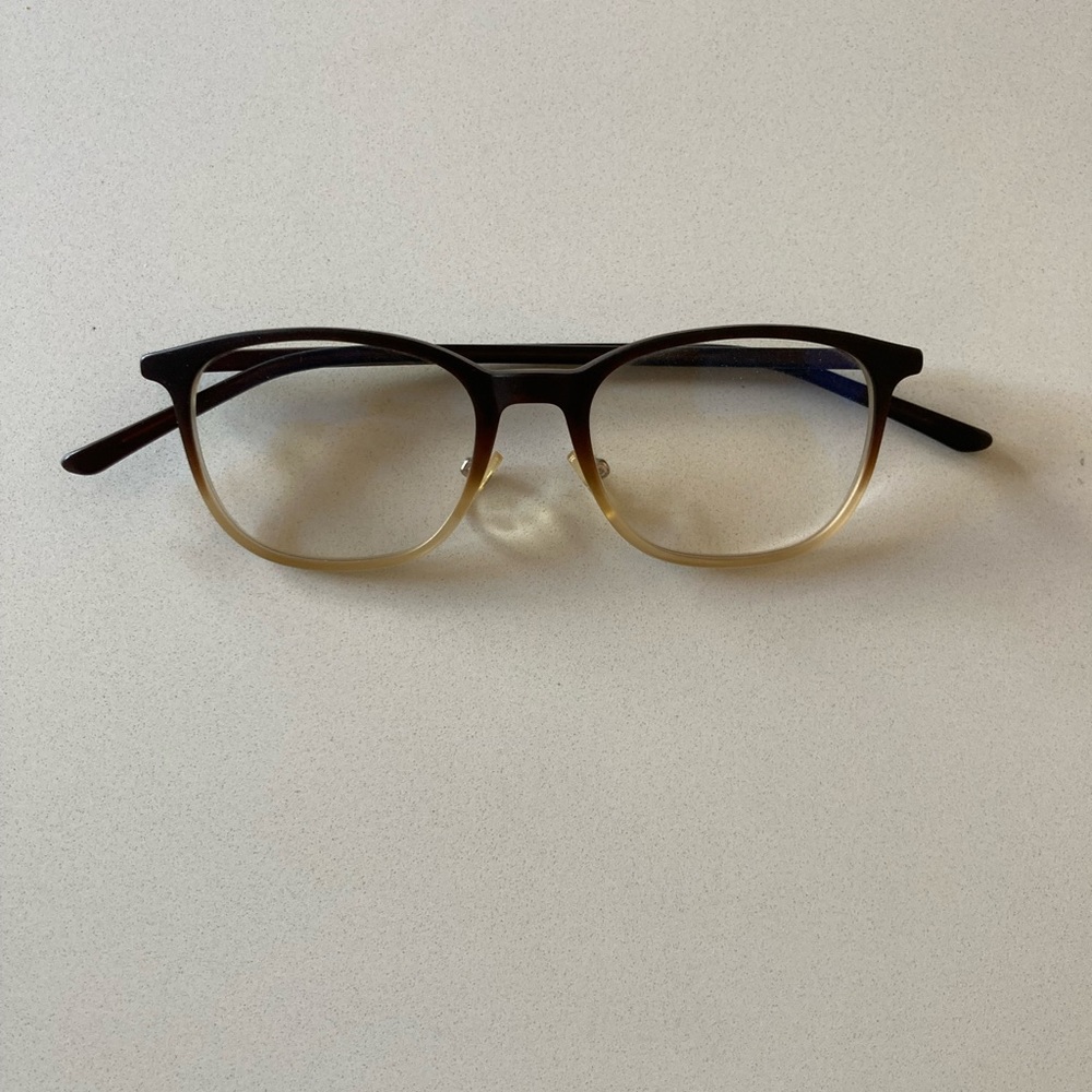 BluBlox blue light blocking glasses
